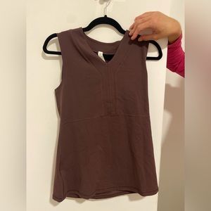 Lululemon top NEW NO TAGS